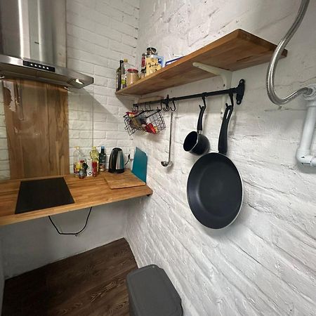 Private Apartament With Shared Bathroom 베오그라드 외부 사진